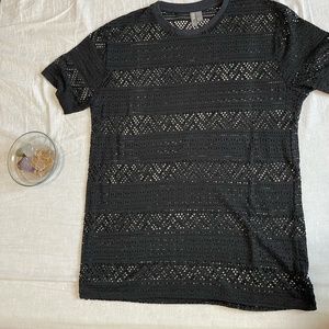 Mesh black top